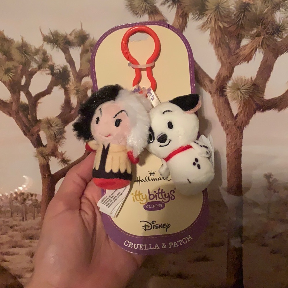 Disney Cruella and Patch clip
